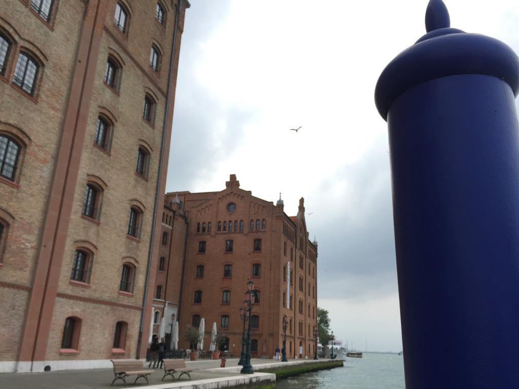 Molino Stucky Flat Apartamento